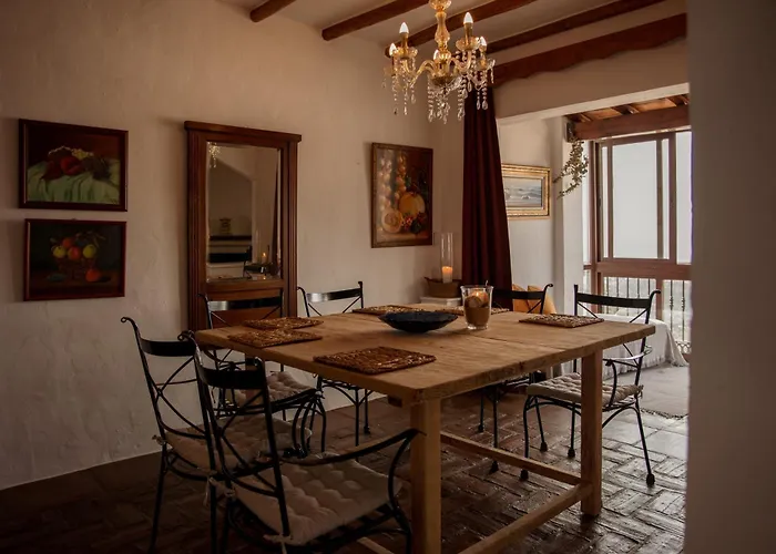 El Hogar De Lucia